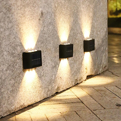 Solcelledrevet vegglampe